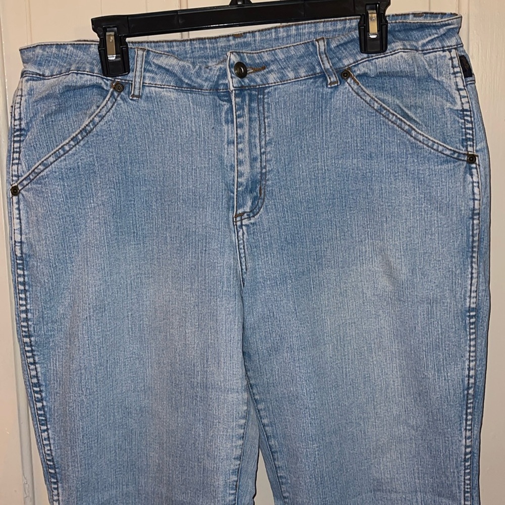 Fubu Jean Capris